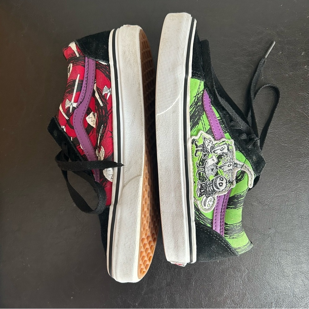 Vans Old Skool The Nightmare Before Christmas Lock, Shock & Barrel Sneakers - Picture 4 of 12